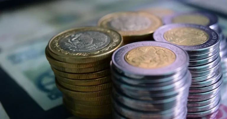 Dividend Investing Basics: Income, Yield and Common Mistakes